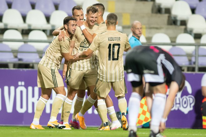 Nogometaši Mure so v zadnjem pokalnem finalu premagali Nafto z 2:0. FOTO: Sobotainfo