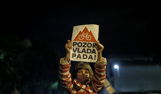 Petkovi protivladni protesti. FOTO: Blaž Samec/Delo