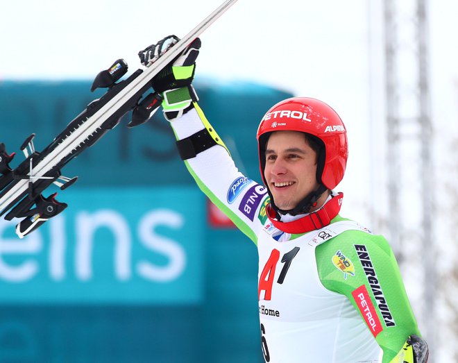 Žan Kranjec se je takole decembra 2018 v Saalbach-Hinterglemmu veselil krstne zmage v svetovnem pokalu. FOTO: Lisi Niesner/Reuters