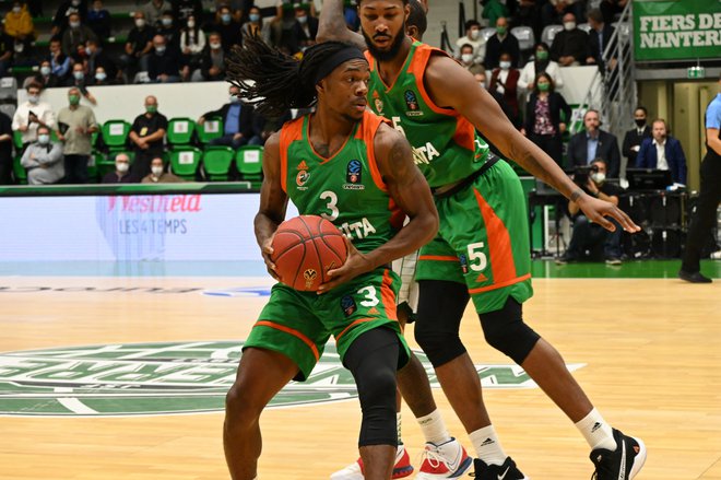 Kendrick Perry se je odlično znašel pri Cedeviti Olimpiji. FOTO: Eurocup