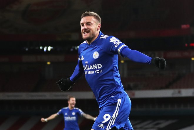 Jamie Vardy je sklatil ambicije londonskega Arsenala. FOTO: Catherine Ivill/Reuters