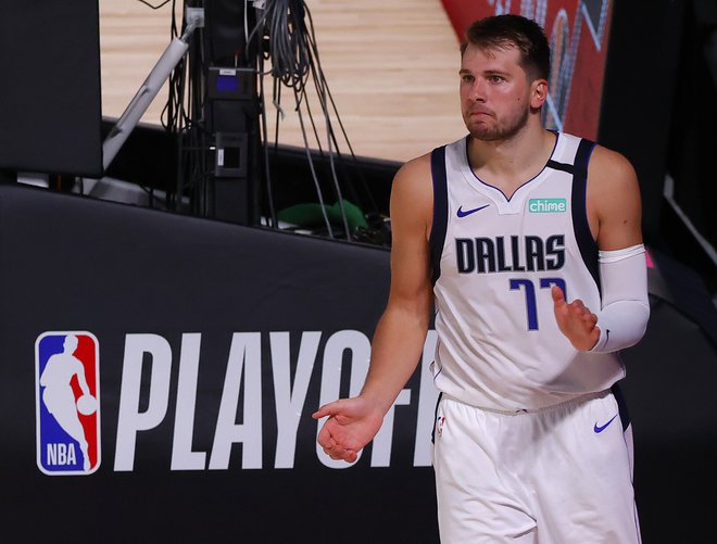 Luka Dončić bo v novi sezoni lige NBA delal z rahlo spremenjenim strokovnim štabom Dallasa. FOTO: Kevin C. Cox/AFP