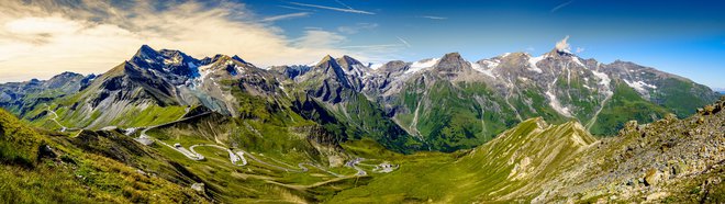 Sanjska panorama se ponuja z Grossglocknerjeve alpske ceste. FOTO: Shutterstock