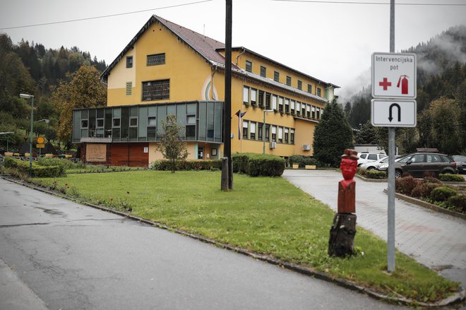 Nove okužbe so se pojavile tudi med zaposlenimi v Centru za usposabljanje, delo in varstvo v Črni na Koroškem. FOTO: Uroš Hočevar