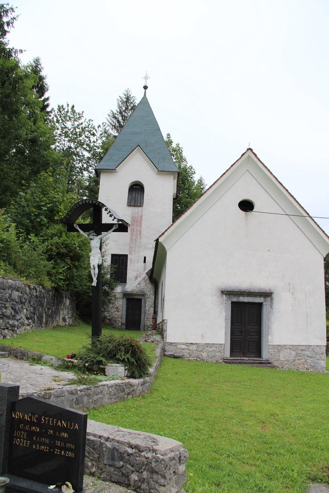 Cerkev sv. Tomaža na Velikih Poljanah. Foto: Simona Fajfar/Delo