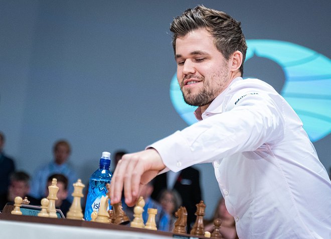 Veliki šahovski zvezdnik in svetovni prvak Magnus Carlsen bi naslednje leto lahko prišel v Slovenijo in tekmoval na evrospkem prvenstvu v Podčetrtku.&nbsp; FOTO: Lennart Ootes