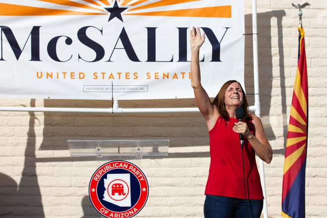 Martha McSally je znova morala prizanti poraz. FOTO: Courtney Pedroza/AFP