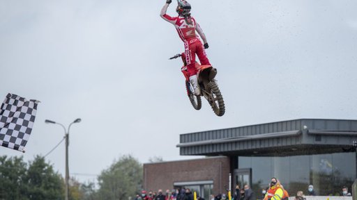 Tim Gajser lahko skoči med nesmrtne motokrosiste. FOTO: Honda Racing