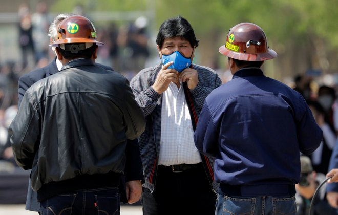 Evo Morales je v Bolivijo vstopil v kraju Villazon blizu meje med Bolivijo in Argentino. FOTO: Ueslei Marcelino/Reuters