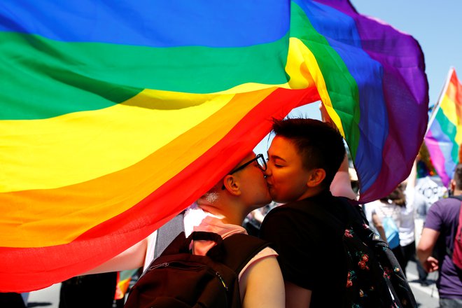 Osebe LGBTIQ so nesorazmerno pogosto tarče različnih vrst nestrpnosti. FOTO: Ognen Teofilovski/Reuters