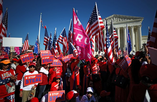 Privrženci predsednika Donalda Trumpa v Washingtonu. Foto Hannah Mckay/Reuters