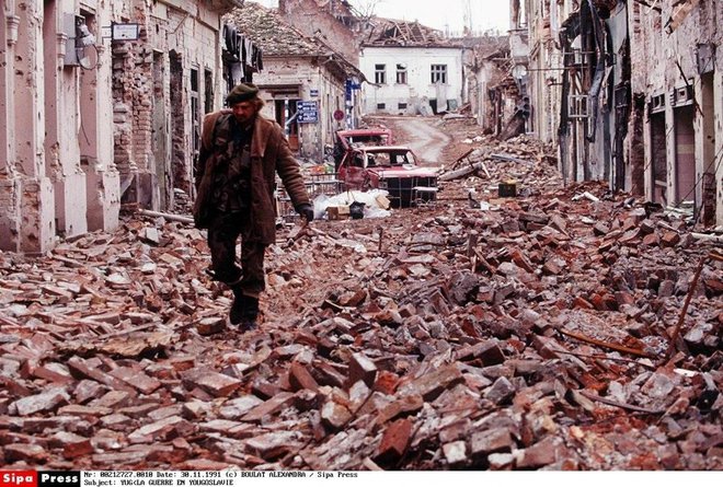 Bilo je nekoč na glavni ulici skozi mesto. FOTO: Sipapress