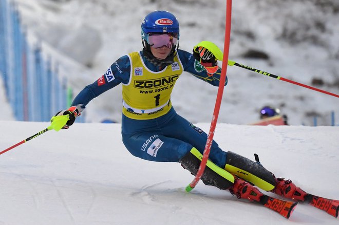 Mikaela Shiffrin se je v svetovni pokal vrnila z drugim mestom. FOTO: Jussi Nukari/AFP