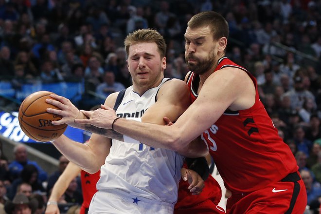 Luka Dončić in Marc Gasol se poznata iz ameriških igrišč. FOTO:&nbsp; Tim Heitman/USA Today Sports