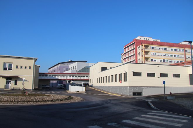 Bolnišnica v Murski Soboti. FOTO: Jože Pojbič/Delo