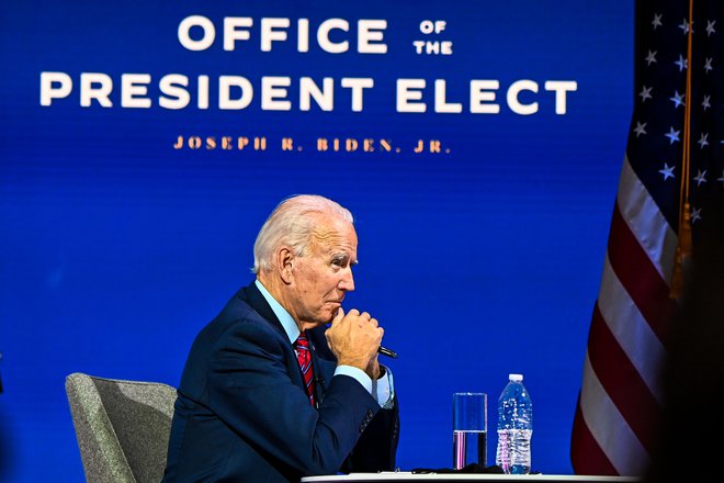 Biden še ni imel dostopa do proračunskih sredstev, predvidenih za tranzicijo, in dostopa do zveznih agencij. FOTO: Chandan Khanna/AFP