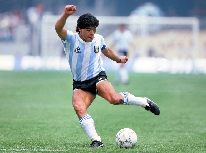 Argentina je leta 1986 slavila na svetovnem prvenstvu v nogometu, potem ko je kot kapetan na sloviti tekmi proti Angliji v četrtfinalu dal gol z roko.&nbsp;FOTO: Shutterstock