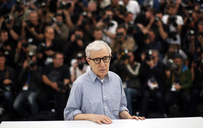 Woody Allen na filmskem festivalu v Cannesu leta 2016 FOTO: Eric Gaillard/ Reuters