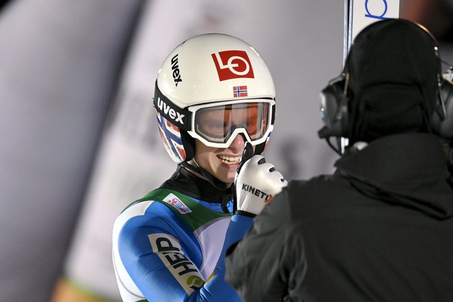 Norvežan Halvor Egner Granerud je pri 24 letih prvič okusil slast zmage v svetovnem pokalu. FOTO: Emmi Korhonen/AFP