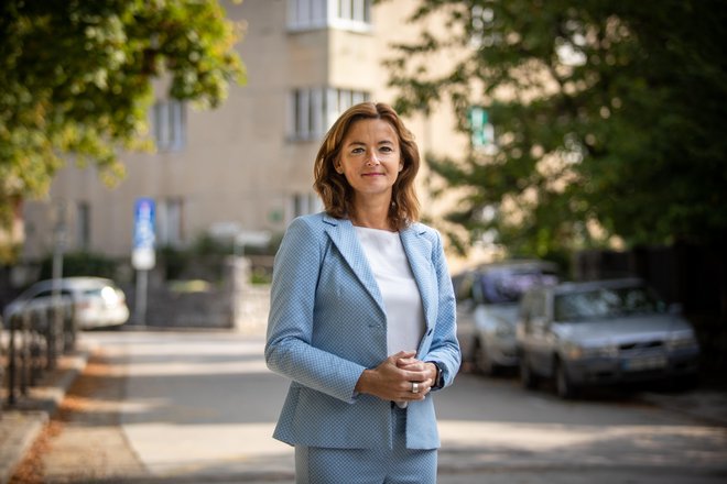 V SD brbota zaradi strankinih odločitev o investicijah v vojsko in referendumu, predsednica Tanja Fajon pa meni, da so politične odločitve vodstva pravilne. FOTO: Voranc Vogel/Delo