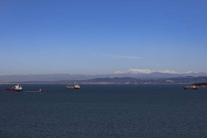 Proces razglasitev izključnih ekonomskih con se dogaja po vsem Sredozemskem morju, kar odkrito podpira tudi evropska komisija.FOTO:Voranc Vogel