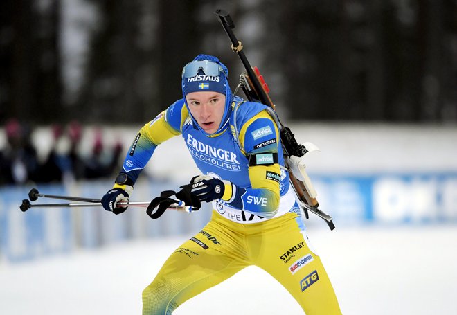 Sebastian Samuelsson je bil najboljši na zasledovalni tekmi. FOTO: Reuters