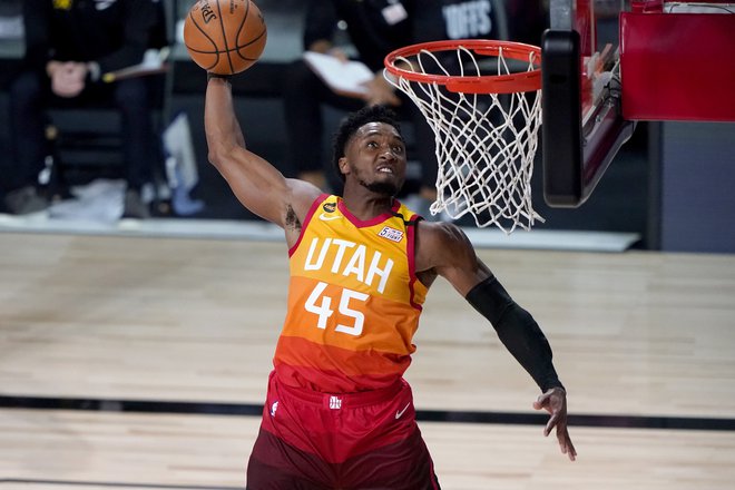 Košarkarski zvezdnik moštva Utah Jazz Donovan Mitchell je pokazal, da ima tudi veliko srce in je z rekordno donacijo osrečil tudi svojo nekadnjo šolo. FOTO: Ashley Landis/USA TODAY Sports