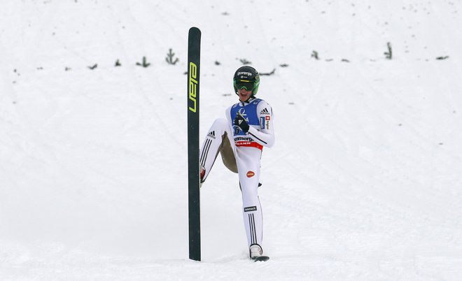 Peter Prevc se je takole januarja 2016 na Kulmu veselil osvojitve naslova svetovnega prvaka v smučarskih poletih. FOTO: Heinz-Peter/Reuters