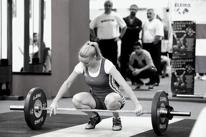 V tem športu želim vztrajati vsaj do takrat, ko bodo dvignjeni kilogrami še naraščali. Na sploh želim preizkusiti svoj meje. FOTO: Osebni arhiv&nbsp;