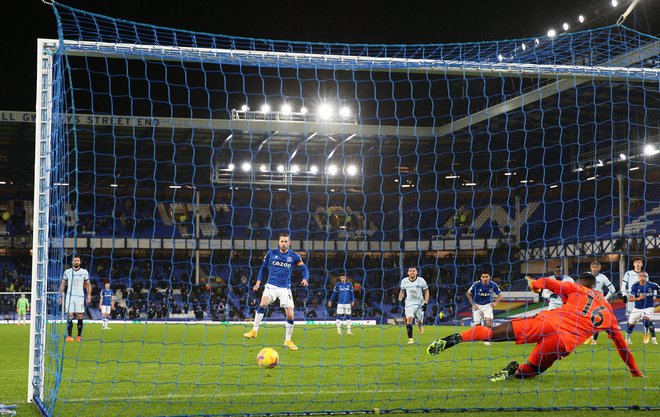 Everton je dobil domačo tekmo s Chelseajem. FOTO: Clive Brunskill/Reuters