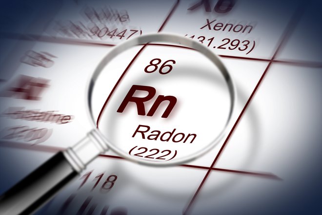 Radonu je pri nas že v &raquo;normalnih razmerah&laquo; v povprečju izpostavljenih 7500 delavcev in 51 občin. Foto: Shutterstock