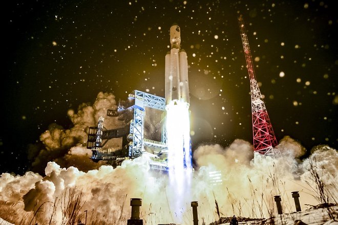 Ruska angara A5 je poletela z vzletišča Plesetsk. FOTO: Rusko obrambno ministrstvo / AFP