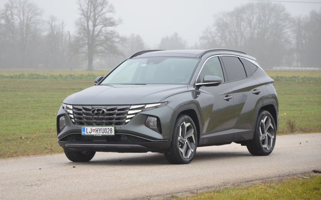 Hyundai tucson vozi v četrto generacijo in je po videzu zelo drugačen od dosedanjih izvedb. Foto Gašper Boncelj