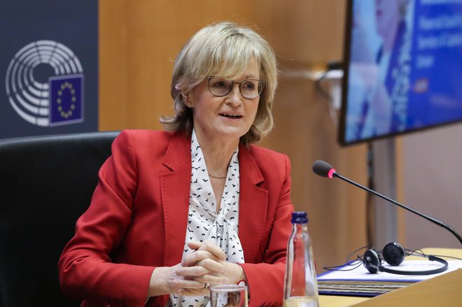 Mairead McGuinness je članica evropske komisije (šele) od septembra. FOTO: Reuters