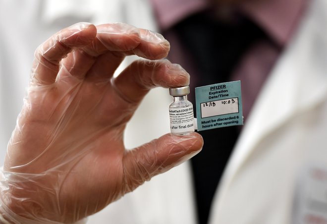 V globoko razdeljenih ZDA se bodo prepiri zaradi cepljenja pridružili drugim. Foto: Stephen Dunn/Reuters