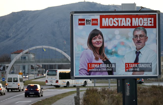 Volitve so preizkus za volivce, ki bodo izbirali med multietnično in poraženo ideologijo. Foto: Dado Ruvić/Reuters