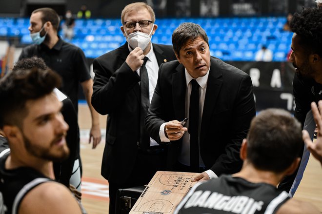Igralci Partizana so s svojo igro zelo razočarali svojega trenerja Saša Filipovskega. FOTO: ABA