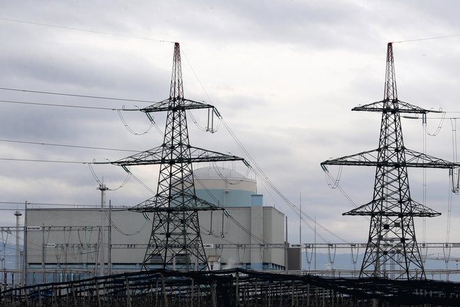 Včerajšnji potres z magnitudi 5,2, ki se je zgodil na istem območju kot današnji, v NEK ni povzročil nobenih težav.&nbsp;FOTO: Tomi Lombar/Delo