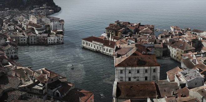 Eno od &raquo;razglednic&laquo; prihodnosti, poplavljeni Piran, smo nedavno opazovali &raquo;v živo&laquo;. OBDELAVA FOTOGRAFIJE: Marko Petrej