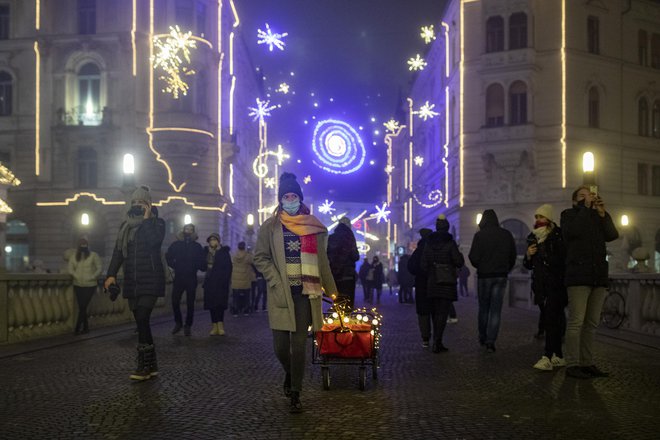 Znanje nas bo (od)rešilo. FOTO: Voranc Vogel/Delo