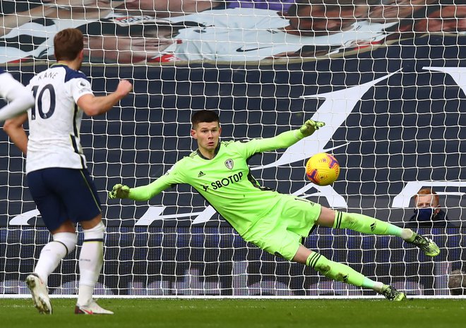 Tottenhamov Harry Kane je proti Leedsu iz najstrožje kazni zadel še šestnajstič zapored. FOTO: Julian Finney/AFP
