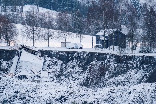 Posledice plazu v kraju Ask, Gjerdrum. FOTO: NTB/Haakon Mosvold Larsen/Reuters