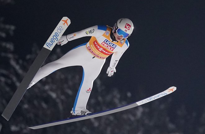 Halvor Egner Granerud je nazadnje izgubil boj za Zlatega orla, zdaj pa je bil najboljši v kvalifikacijah Titisee-Neustadta. FOTO: Georg Hochmuth/AFP