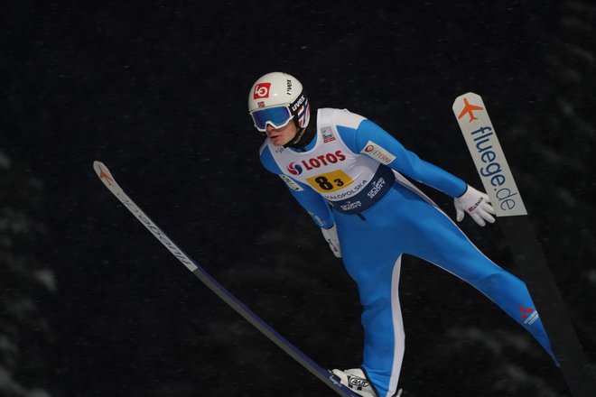 Marius Lindvik je bil za las boljši od Laniška. FOTO: Janek Skarzynski/AFP