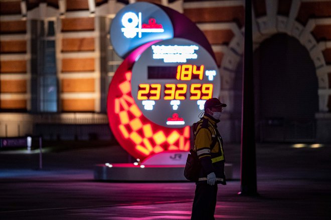 Strokovnjaki se zavzemajo za odpoved iger v Tokiu, v MOk pa so prepričani, da do tega ne bo prišlo. FOTO: Philip Fong/AFP