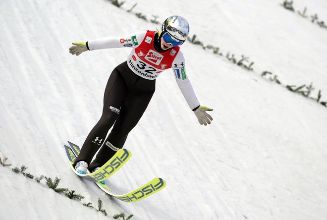 Nika Križnar se je v kvalifikacijah Ljubnega izkazala z drugim mestom. FOTO: Georg Hochmuth/AFP