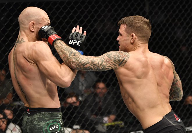 Dustin Poirier (desno) je vrnil milo za drago Conorju McGregorju. FOTO: Jeff Bottari/USA Today Sports