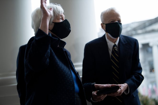 Nova ministrica za finance Janet Yellen je splošno priznana ekonomska avtoriteta. FOTO: Brendan Smialowski/AFP
