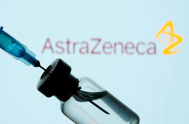 AstraZeneca je po navedbah predstavnikov evropske komisije za razvoj cepiva prejela 330 milijonov evrov evropskih sredstev.<br />
Foto: Dado Ruvić/Reuters