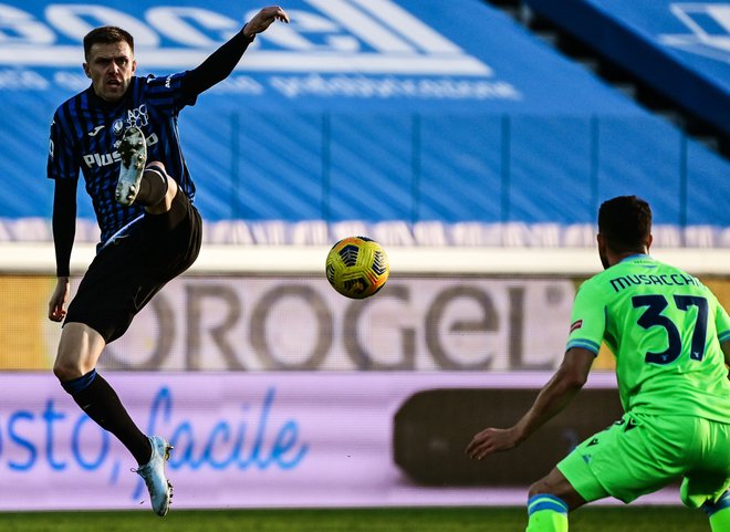 Josip Iličić in soigralci so tokrat ostali praznih rok. FOTO: Miguel Medina/AFP